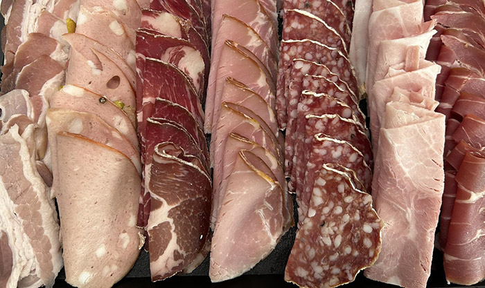 Charcuterie - assortiment de charcuterie - la boucherie des Arts à Béziers